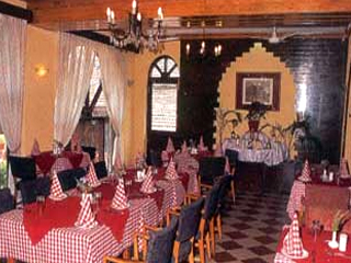 Cama Rajputana Club Resort Mount Abu Restaurant